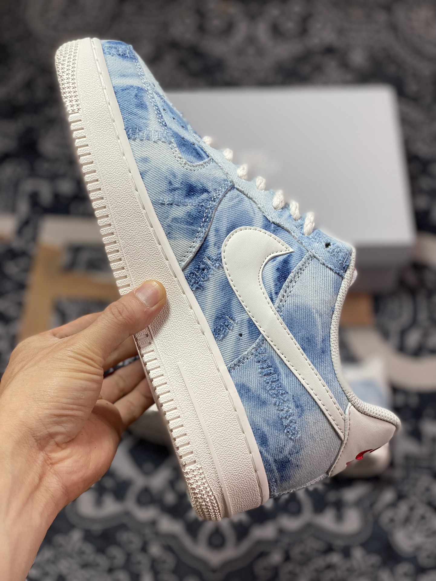 220 Nike Air Force 1 Low PRM”Denim Blue/Frayed”空军一号经典板鞋“牛仔浅蓝白磨破做旧”DY1830-100