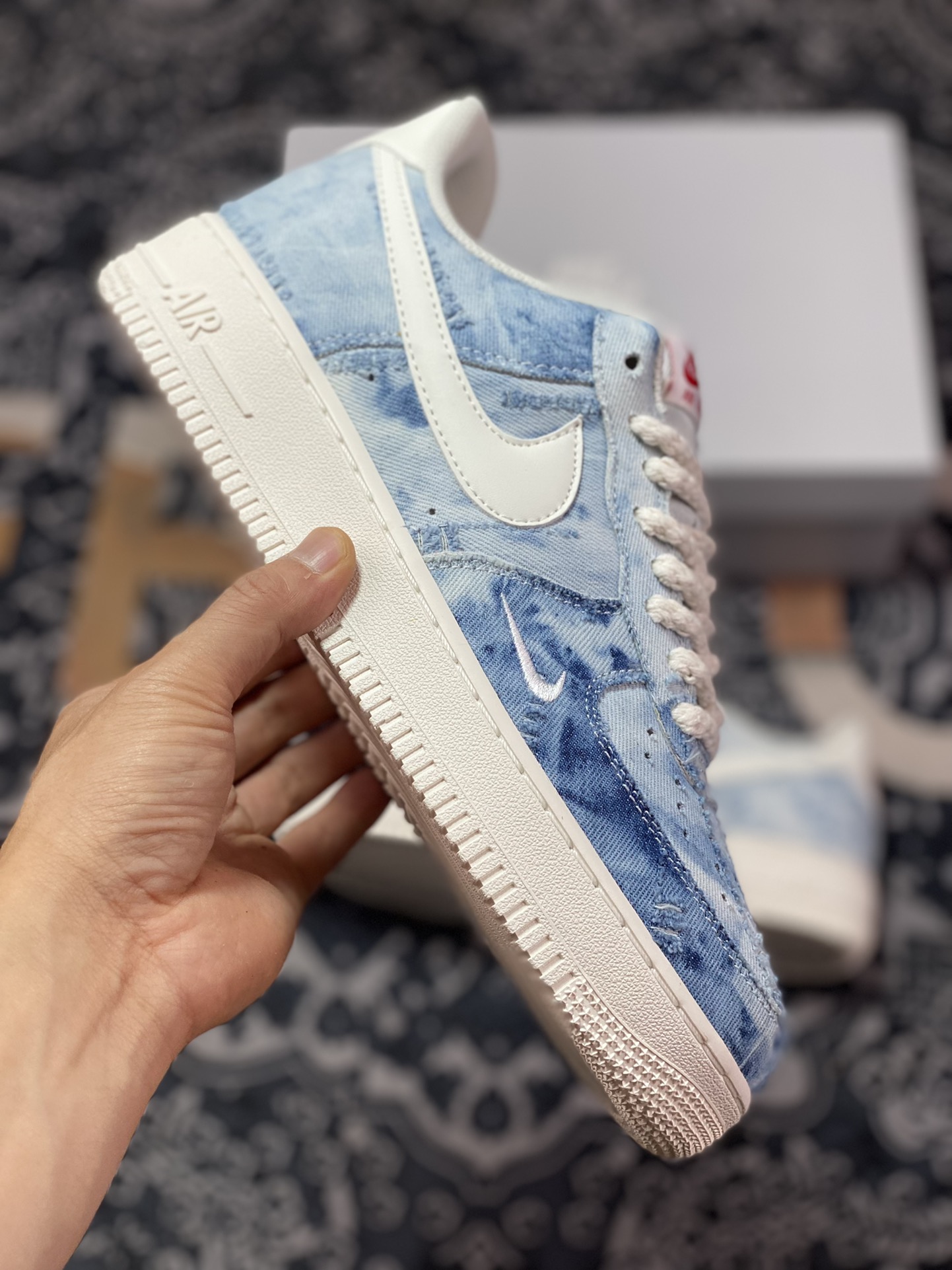 220 Nike Air Force 1 Low PRM”Denim Blue/Frayed”空军一号经典板鞋“牛仔浅蓝白磨破做旧”DY1830-100