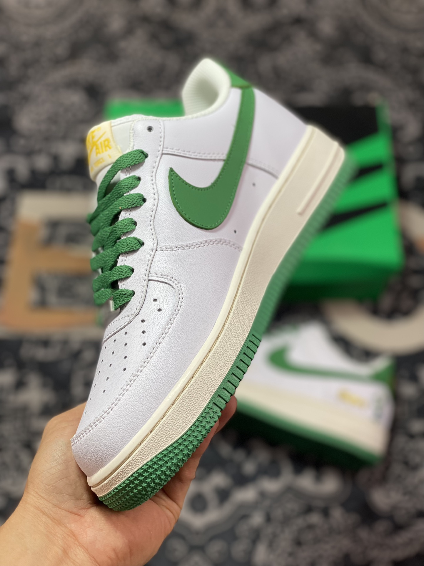 240 Nike Air Force 1’07 Low”Sprite”空军一号板鞋“皮革白雪碧绿黄小钩”315122-005
