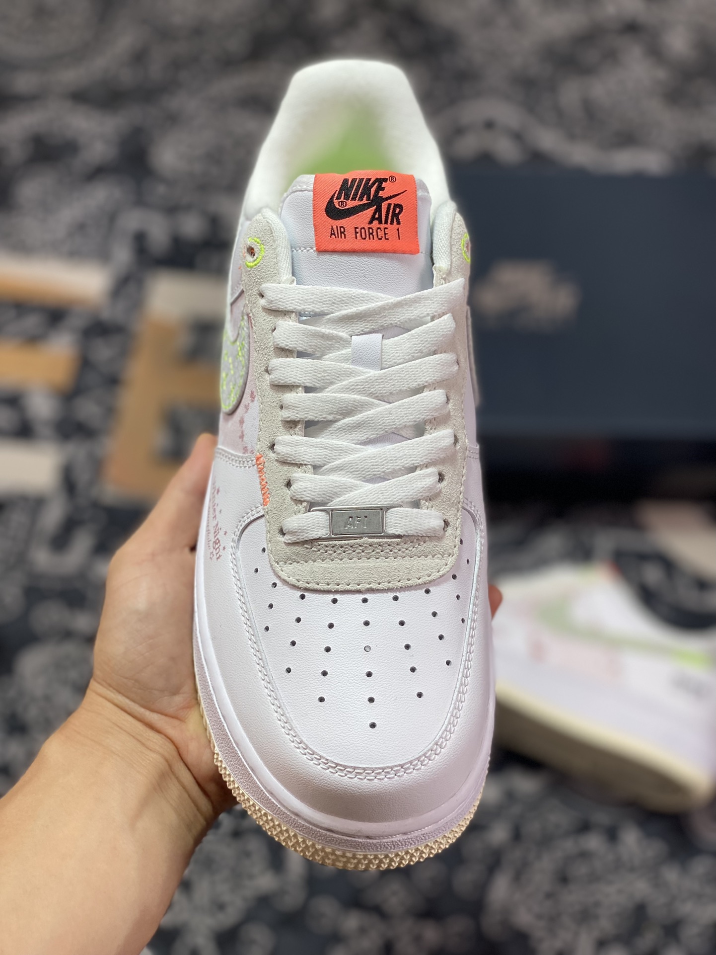 200 Nike Air Force 1 '07 Low”Just Do It”空军一号板鞋“白灰雪中花语粉嫩”FB1853-111