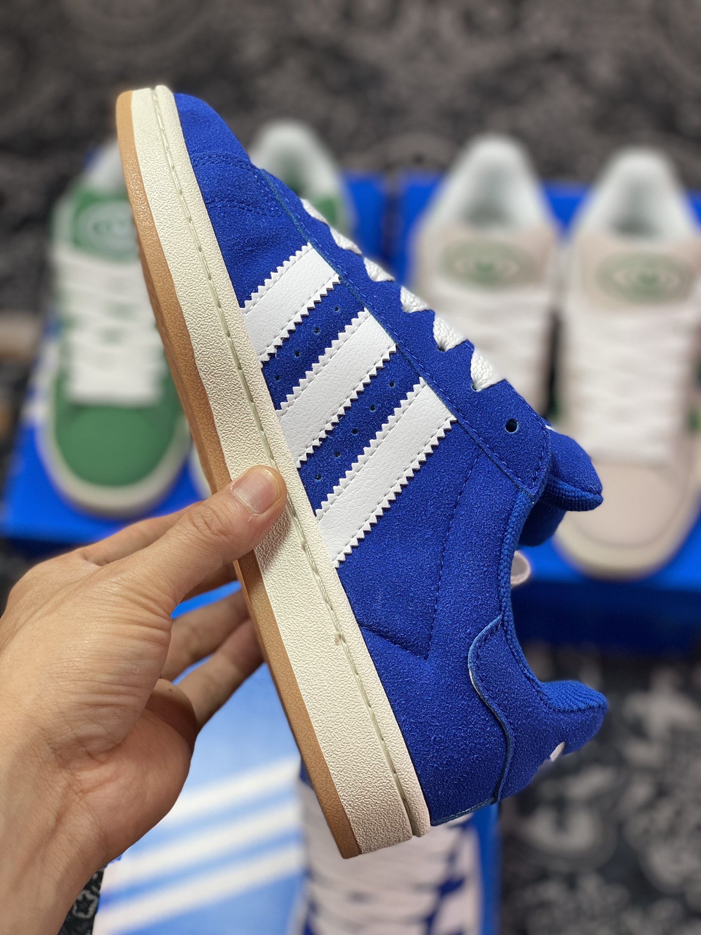 Adidas Originals Campus 00s college series bread style classic retro low-top sneakers ”anti-velvet royal blue and white raw rubber sole” HO3471