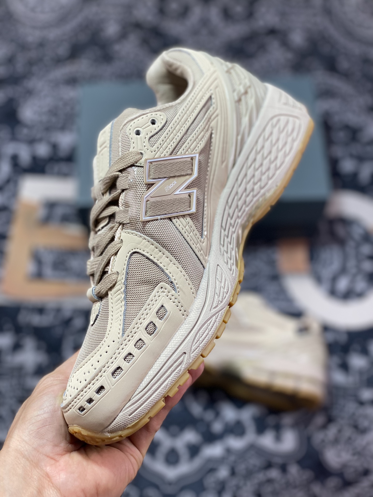 New Balance M1906R ”Cordura” series retro dad jogging shoes ”Oxford cloth milk tea sand yellow” M1906RT