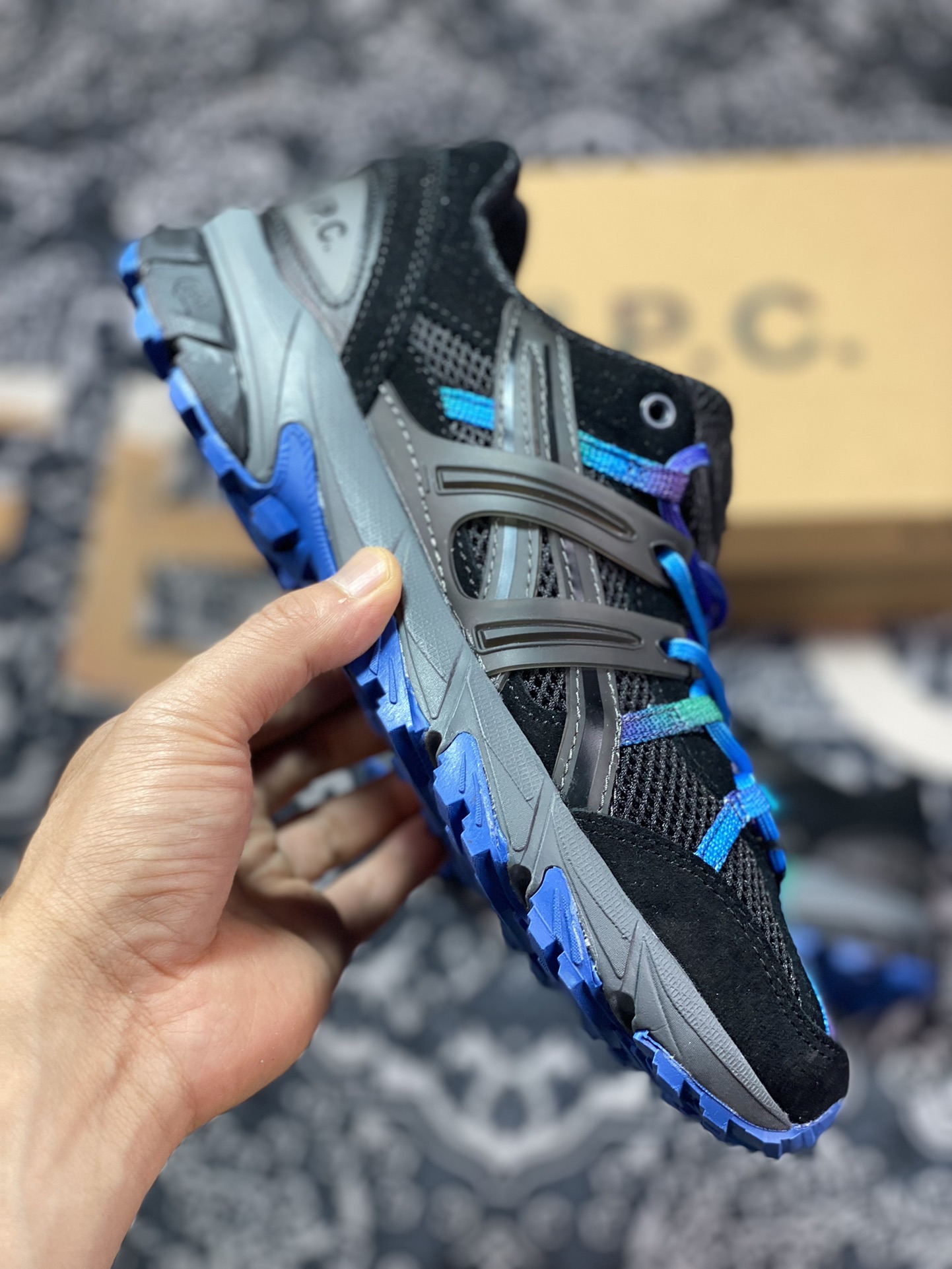 APC x ASICS GEL-Sonoma 15-50 Series Mountain Style Outdoor Low-top Casual Sports Running Shoes ”Black and Blue Gradient” 1203A226-001