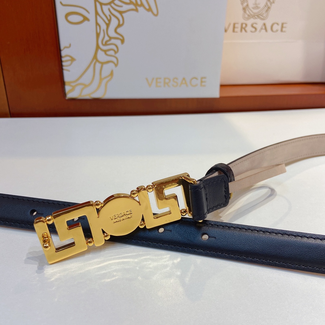 范思哲VERSACE2.0cm细腰带