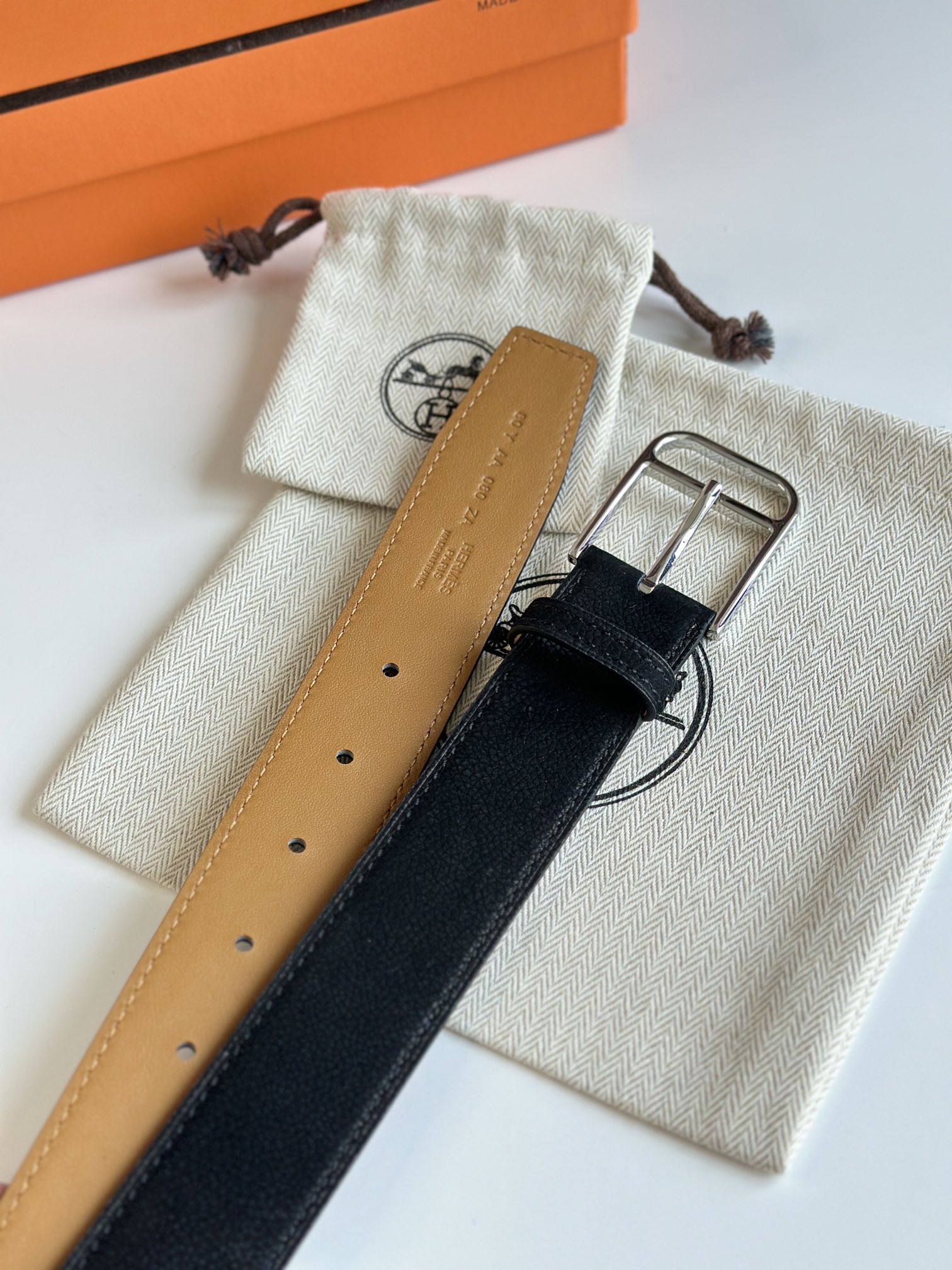 Hermes-ROMAIN35腰带进