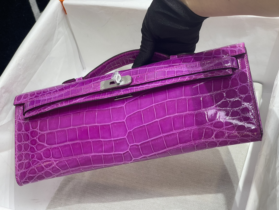 NO:700288,cut 31CM dinner bag, imported Nile crocodile, fully hand-stitched, real shot, Arabian Nights purple, Hermes, hermes, Hermes,19860909cut 31CM晚宴包,进口尼罗鳄 全手缝现货实拍 天方夜谭紫,爱马仕,hermes,Hermes,,Bag