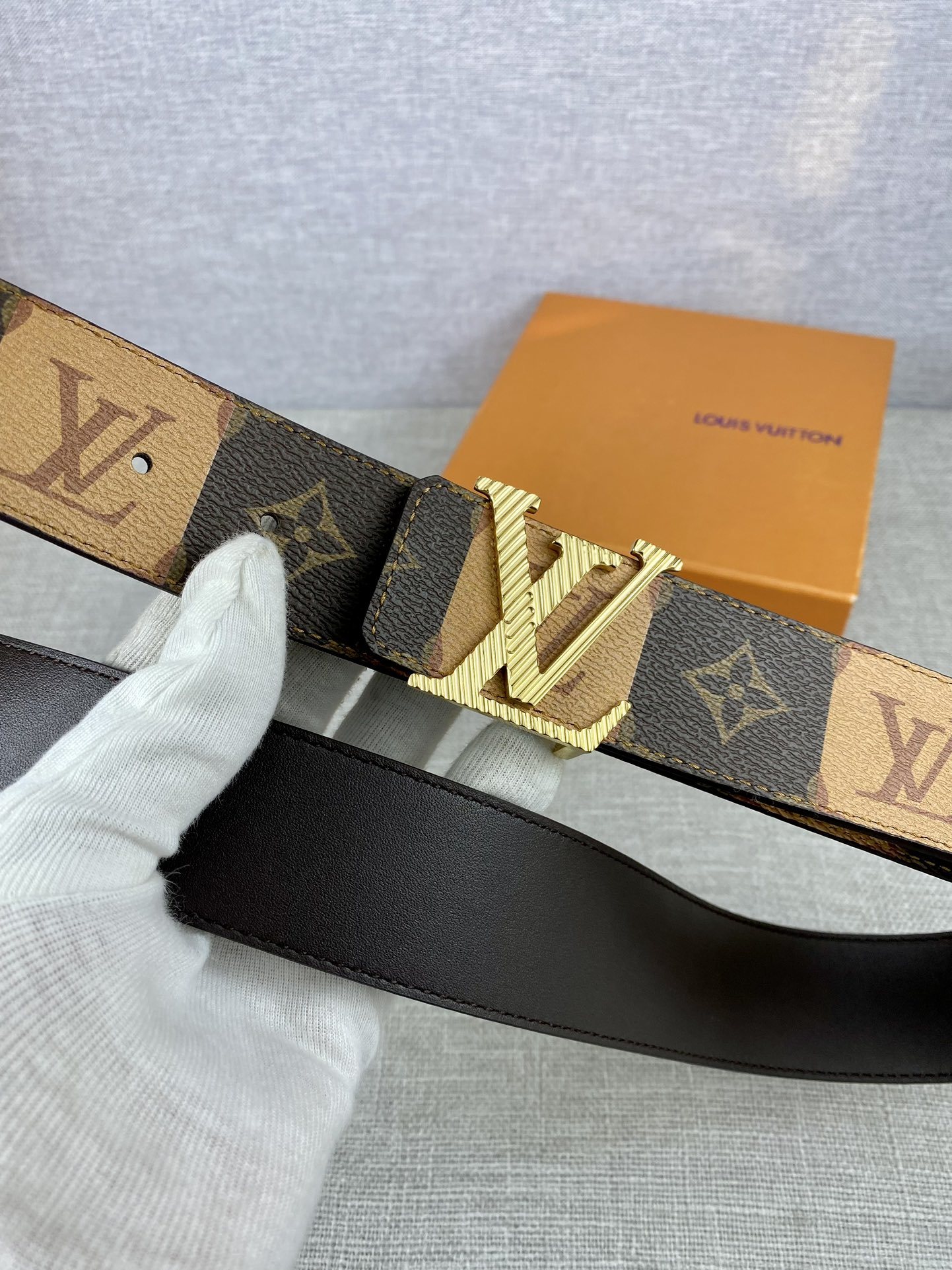 路易威登男装艺术总监VirgilAb