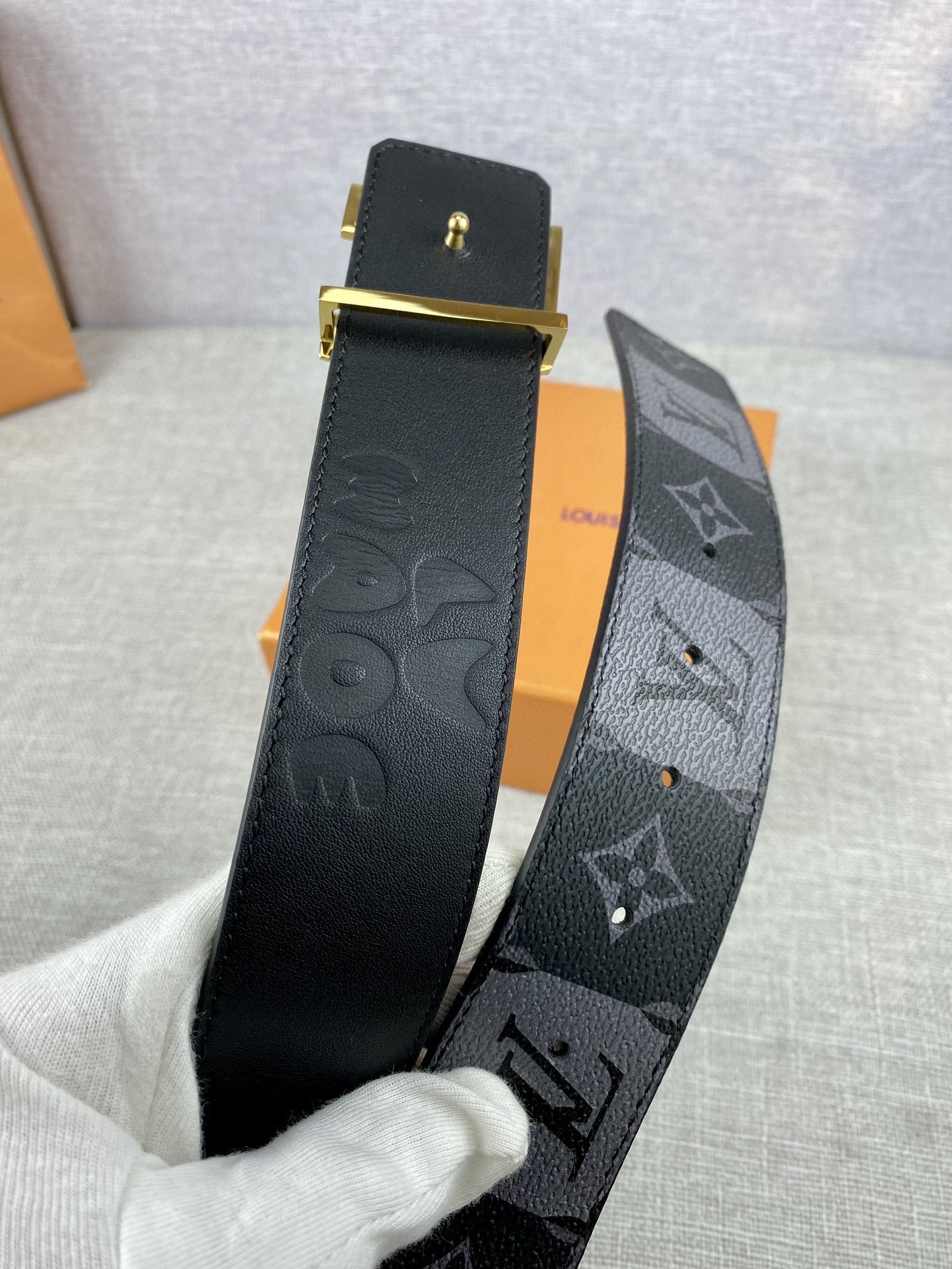 路易威登男装艺术总监VirgilAb