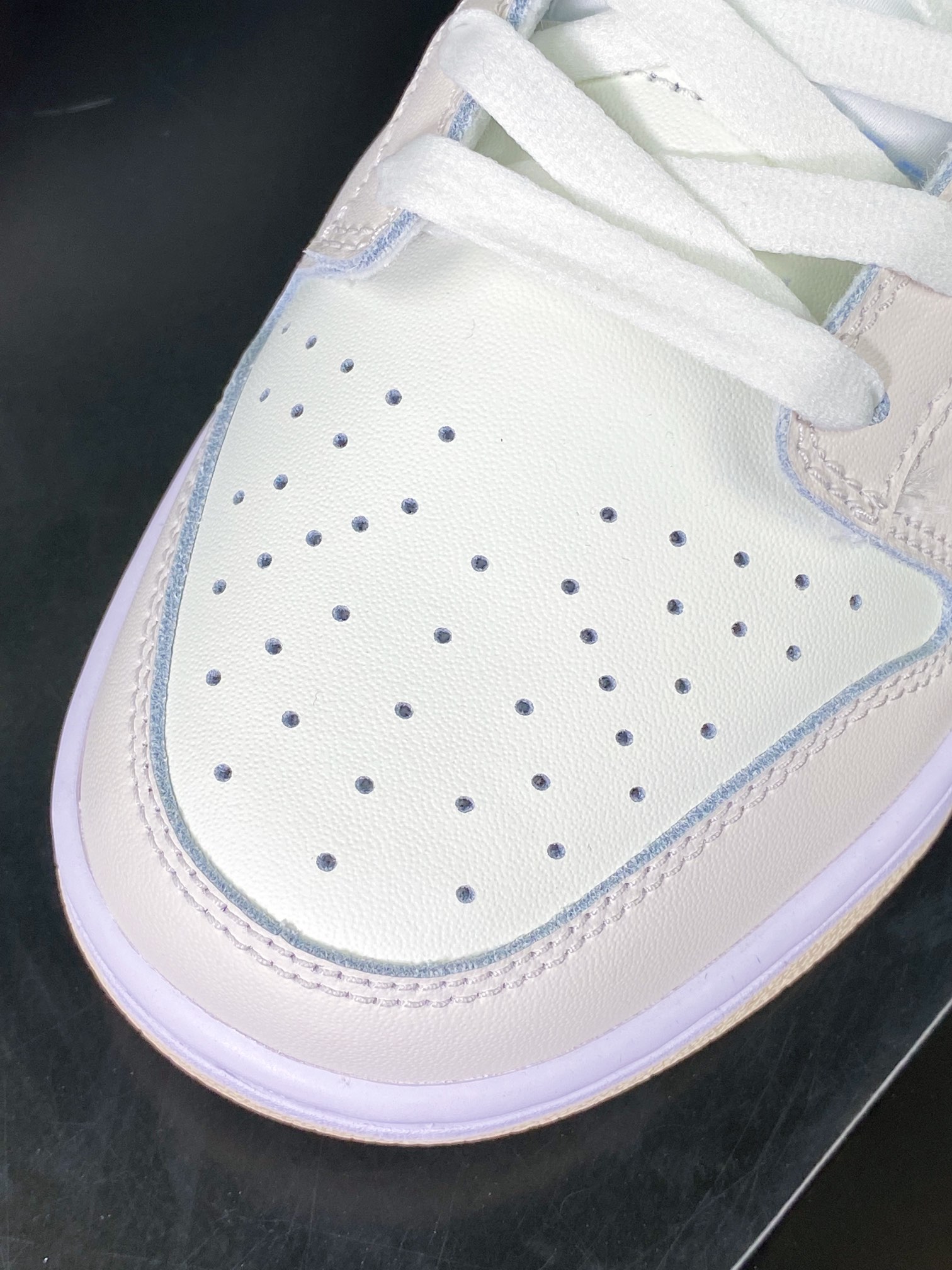 200 Wmns SB Dunk Low GS”Sail/Oxygen Purple”扣篮系列低帮休闲运动滑板板鞋“米白星空紫”DX5930-100