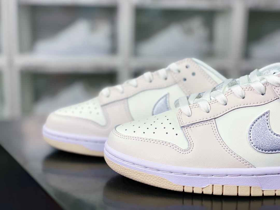 200 Wmns SB Dunk Low GS”Sail/Oxygen Purple”扣篮系列低帮休闲运动滑板板鞋“米白星空紫”DX5930-100