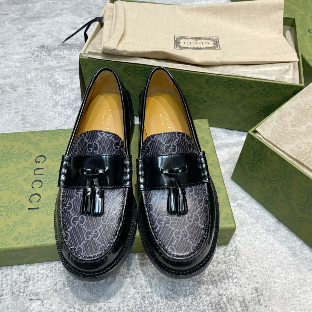 GUCCI 乐福鞋 老花拼接 流苏 牛皮