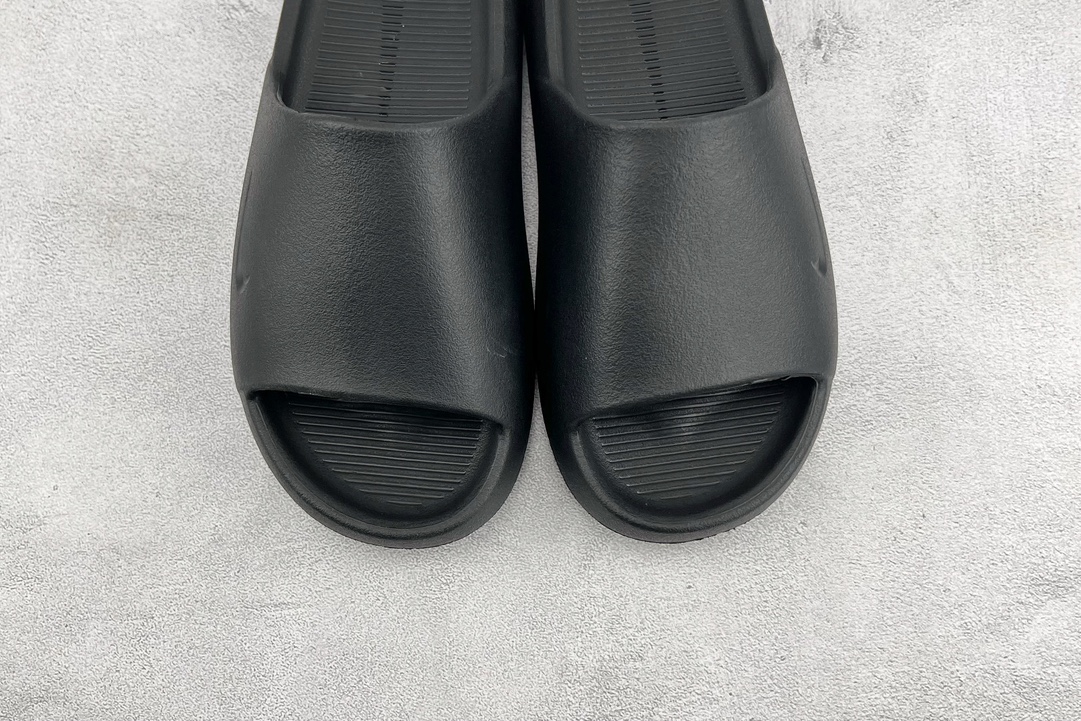 Nike Benassi DUO Ultre Slide Black 819717-010