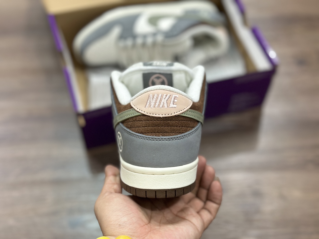 260 NIKE SB Dunk Low 低帮休闲运动鞋 FQ1180-001