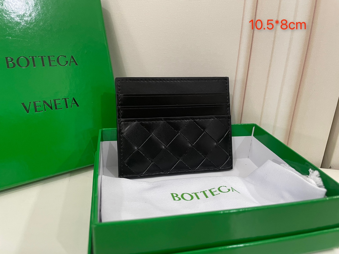 Bottega Veneta Intrecciato Woven Leather Card Case 6 Card Slots L-Shape Opening