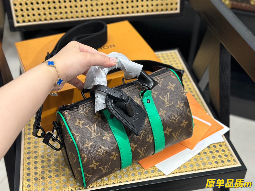 Yupoo Gucci Bags Watches Nike Clothing Jordan Yeezy Balenciaga Shoes
