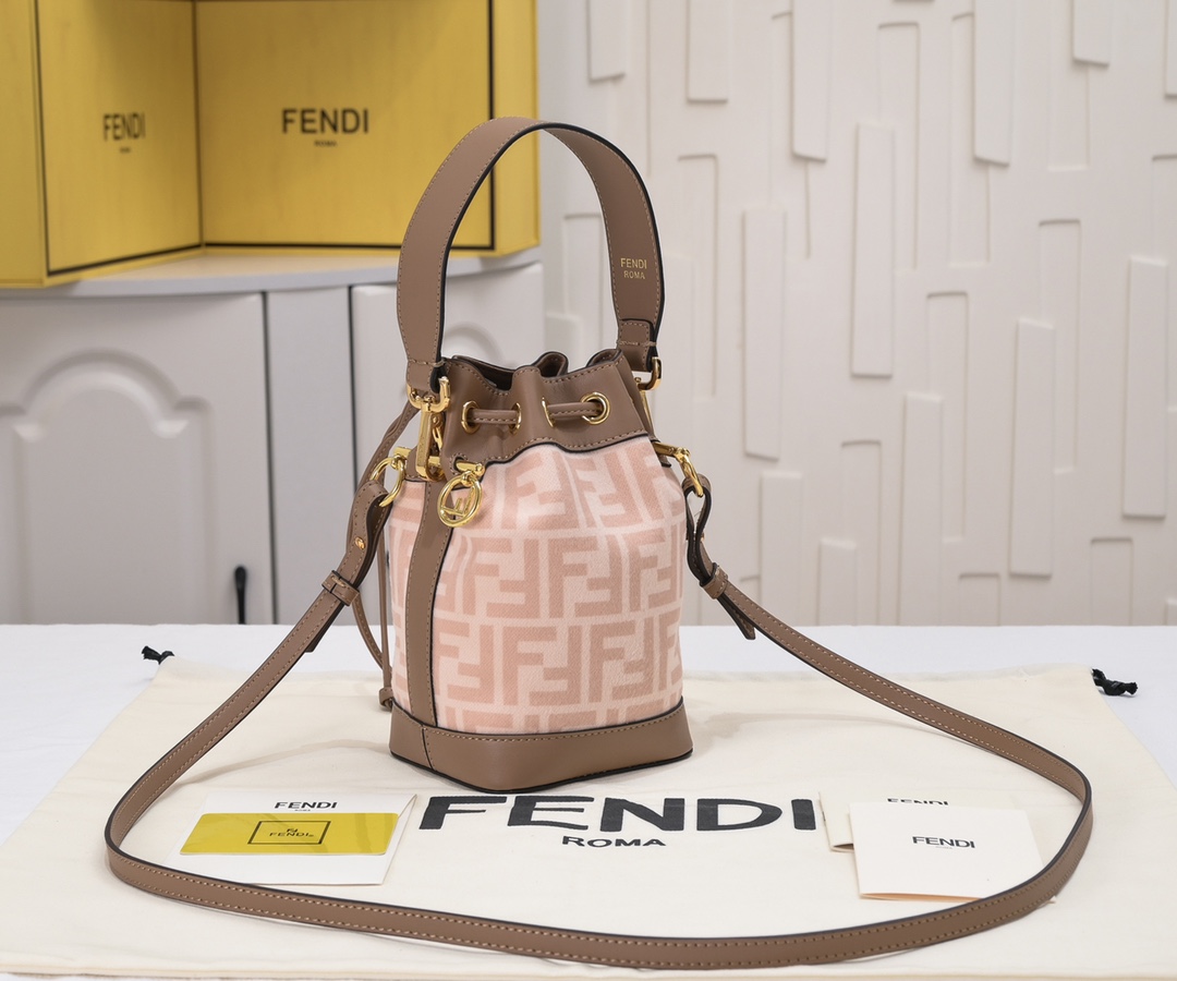 410 FENDi MON TRéSOR水桶包 纯羊毛面料