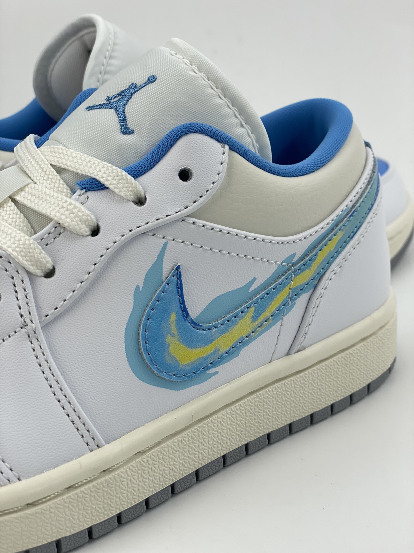 200 Air Jordan 1 Low 白蓝火焰 官方同步新色 FJ7219-441