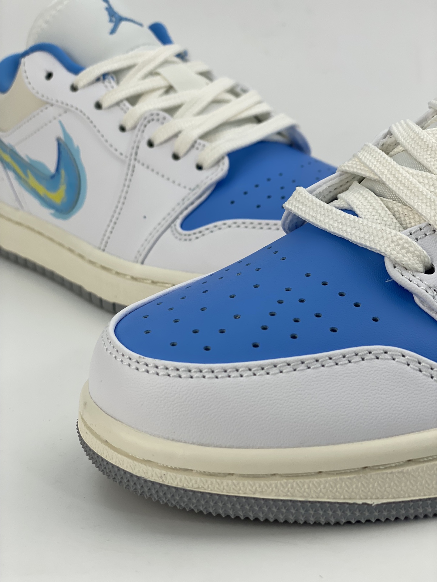 200 Air Jordan 1 Low 白蓝火焰 官方同步新色 FJ7219-441