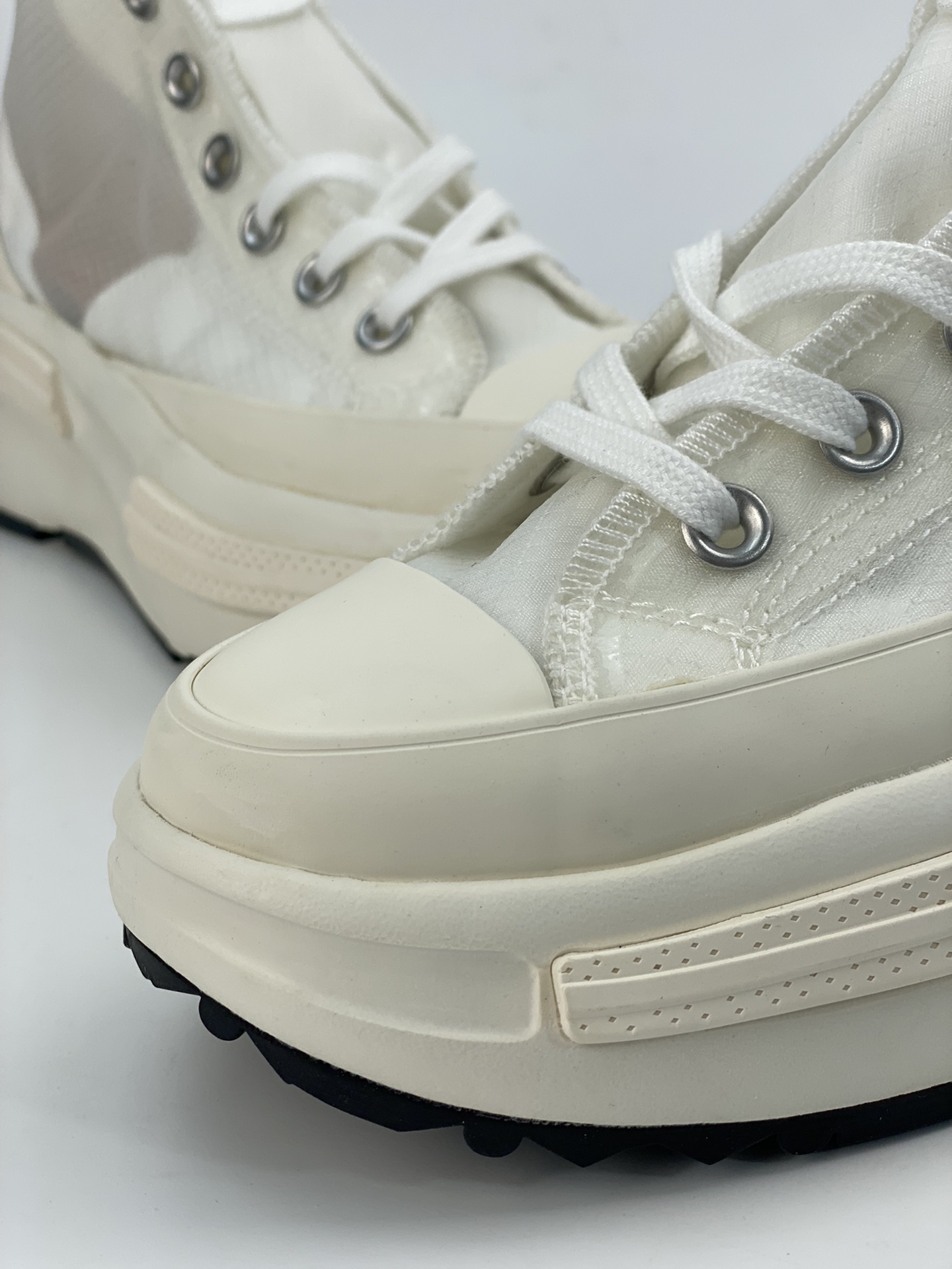 Converse RunStar Legacy Breathable Sandwich Elevator Shoes