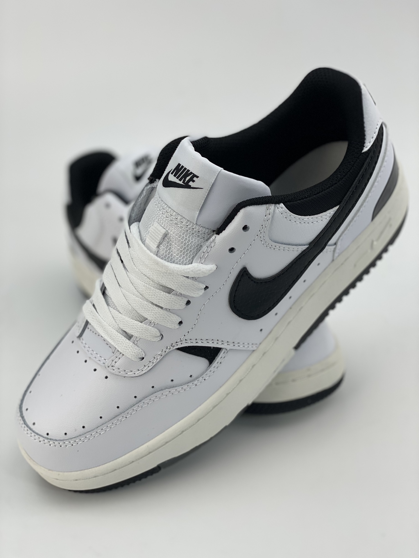 150 Nike Gamma Force 百搭单品 经典复古篮球板鞋 DX9176-100