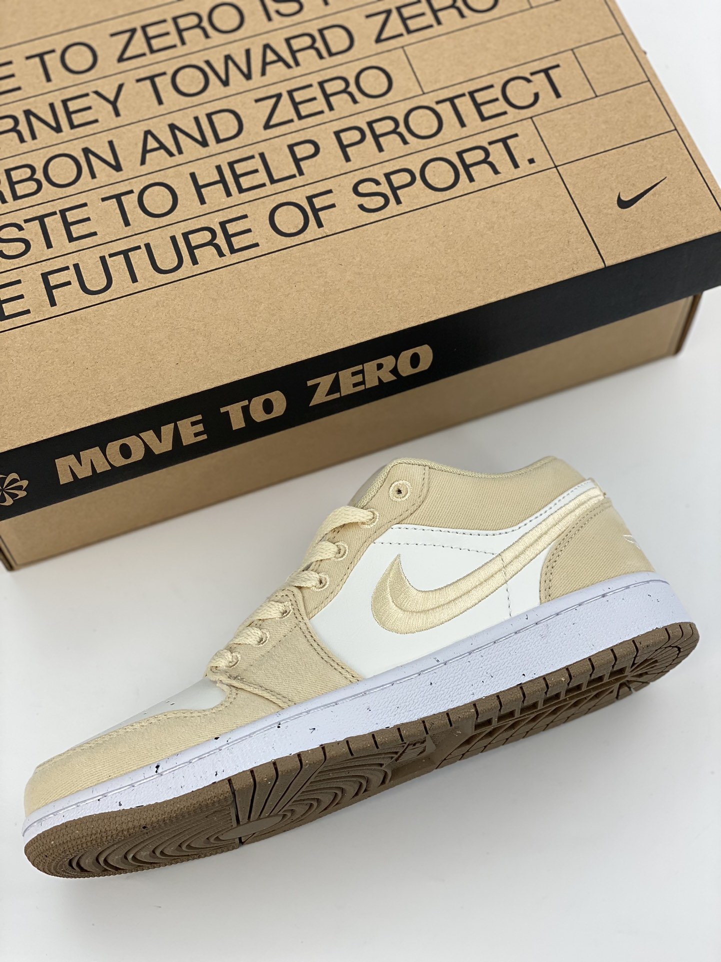 200 Air Jordan 1 Low 米黄白 FN3722-701