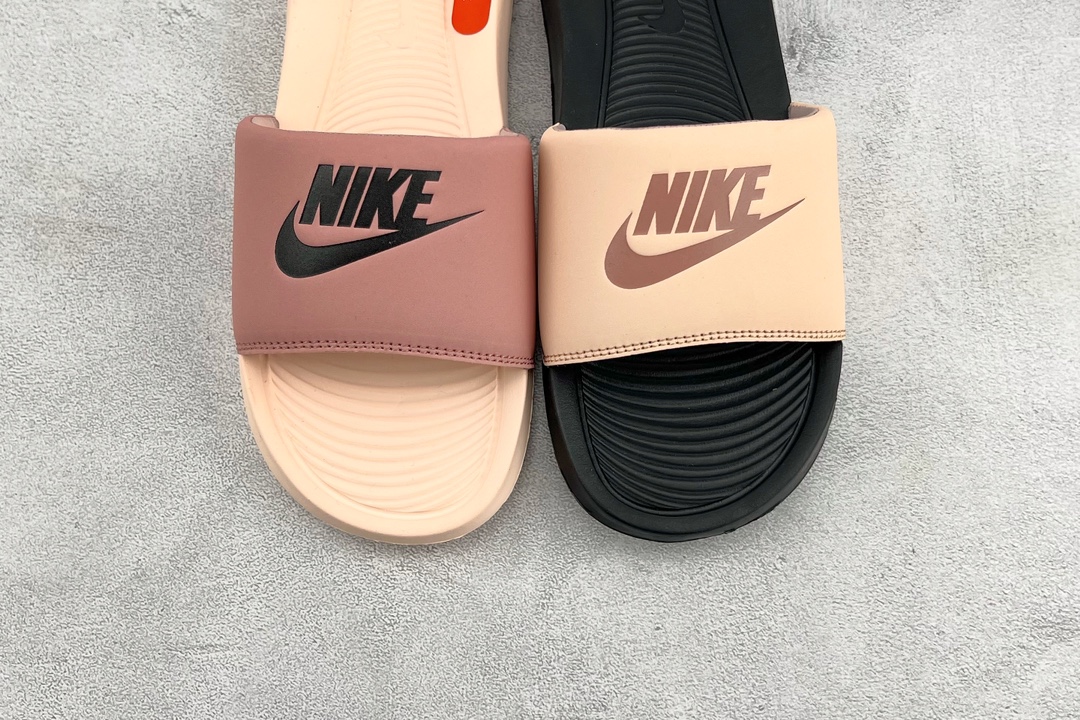 Nike Victori One Slide pink and black mandarin duck DD0228-001