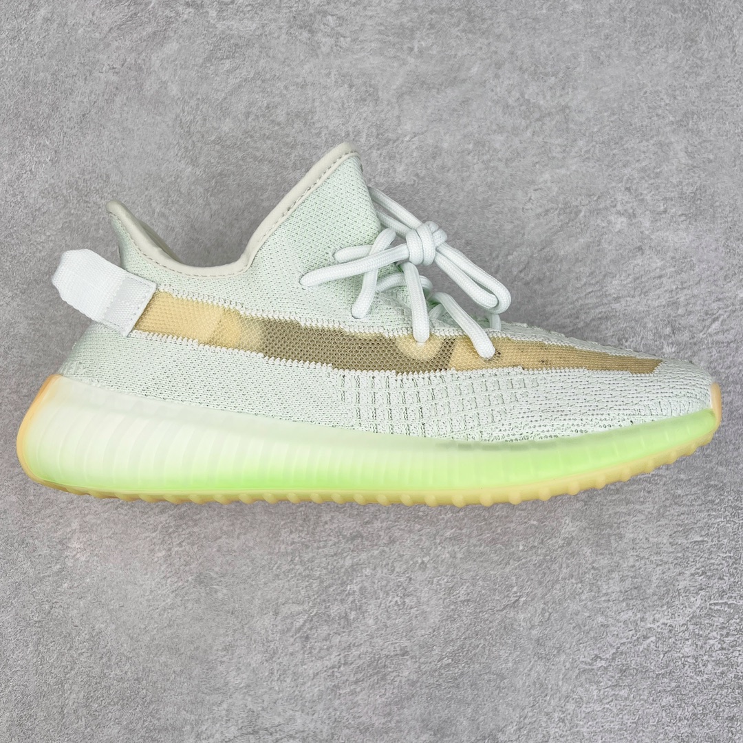 图片[4]-零售💰200 ＃R版福利 长期补货‼Yeezy Boost 350 V2 系列 工厂配套商长期套现 正常出厂触碰不到的单价 百分百全新货品 零氧化发霉 给足利润空间操作 超乎所想的高性价比 原装纸板楦头开发 用料绝不含糊 原盒原配 知名大厂出品 品控到位 原装厚实针织面 外贸订单口碑惊人 进口机台打造完美鞋型 满钉油性爆米花 鞋型细节后跟收缩度完美 上脚轻易乱真 毕竟没人会趴着看你细节 为保证脚感 建议选大半码 SIZE：36 36.5 37 38 38.5 39 40 40.5 41 42 42.5 43 44 44.5 45 46 47 48 编码：by2936000-运动鞋