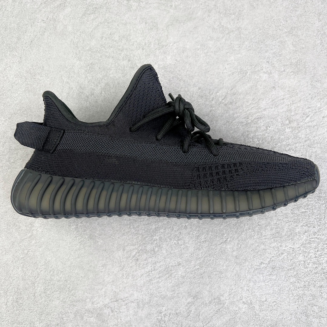 图片[3]-零售💰200 ＃R版福利 长期补货‼Yeezy Boost 350 V2 系列 工厂配套商长期套现 正常出厂触碰不到的单价 百分百全新货品 零氧化发霉 给足利润空间操作 超乎所想的高性价比 原装纸板楦头开发 用料绝不含糊 原盒原配 知名大厂出品 品控到位 原装厚实针织面 外贸订单口碑惊人 进口机台打造完美鞋型 满钉油性爆米花 鞋型细节后跟收缩度完美 上脚轻易乱真 毕竟没人会趴着看你细节 为保证脚感 建议选大半码 SIZE：36 36.5 37 38 38.5 39 40 40.5 41 42 42.5 43 44 44.5 45 46 47 48 编码：by2936000-运动鞋