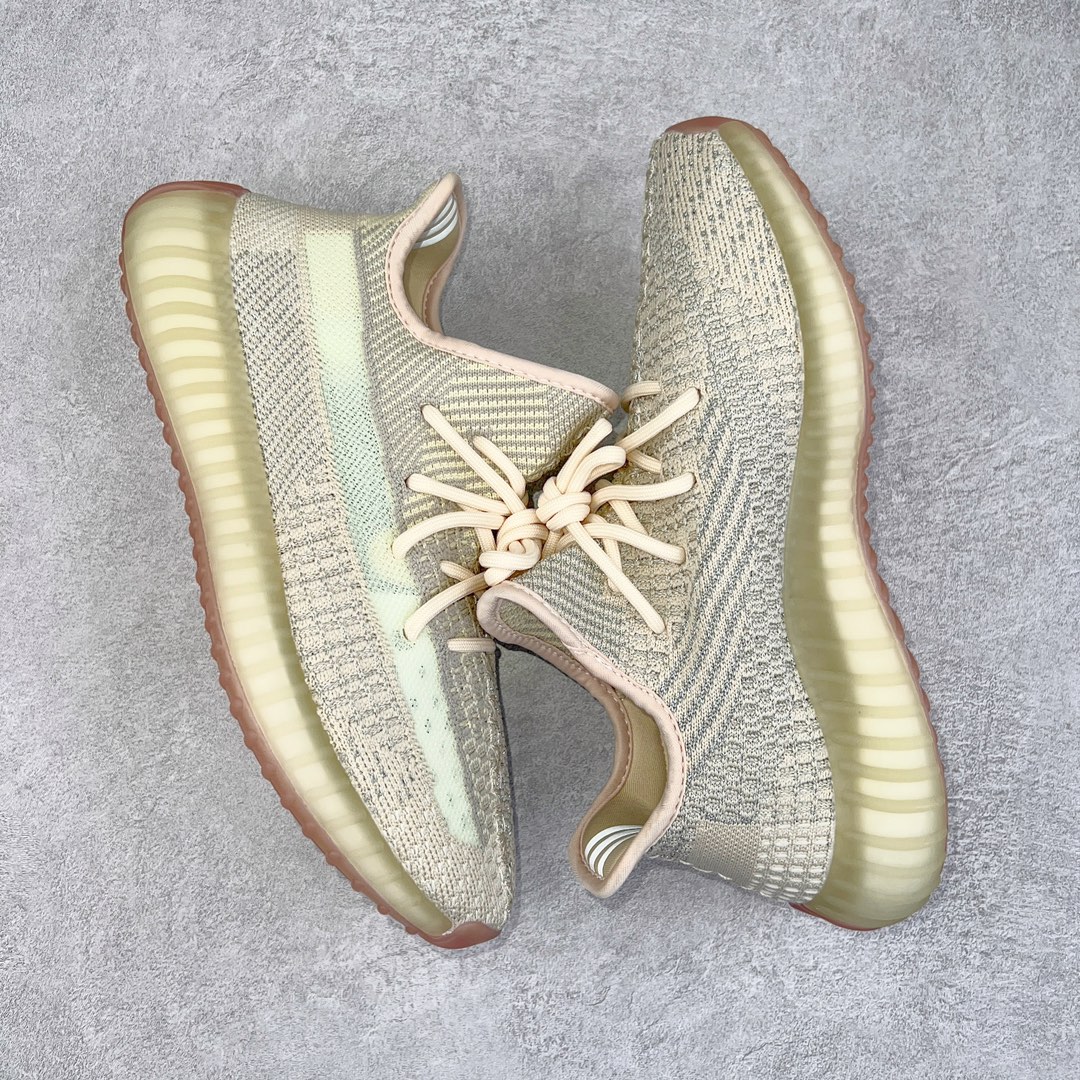 图片[3]-零售💰200 ＃R版福利 长期补货‼Yeezy Boost 350 V2 拼接满天星 FW5318 工厂配套商长期套现 正常出厂触碰不到的单价 百分百全新货品 零氧化发霉 给足利润空间操作 超乎所想的高性价比 原装纸板楦头开发 用料绝不含糊 原盒原配 知名大厂出品 品控到位 原装厚实针织面 外贸订单口碑惊人 进口机台打造完美鞋型 满钉油性爆米花 鞋型细节后跟收缩度完美 上脚轻易乱真 毕竟没人会趴着看你细节 为保证脚感 建议选大半码 SIZE：36 36.5 37 38 38.5 39 40 40.5 41 42 42.5 43 44 44.5 45 46 47 48 编码：by2936000-运动鞋