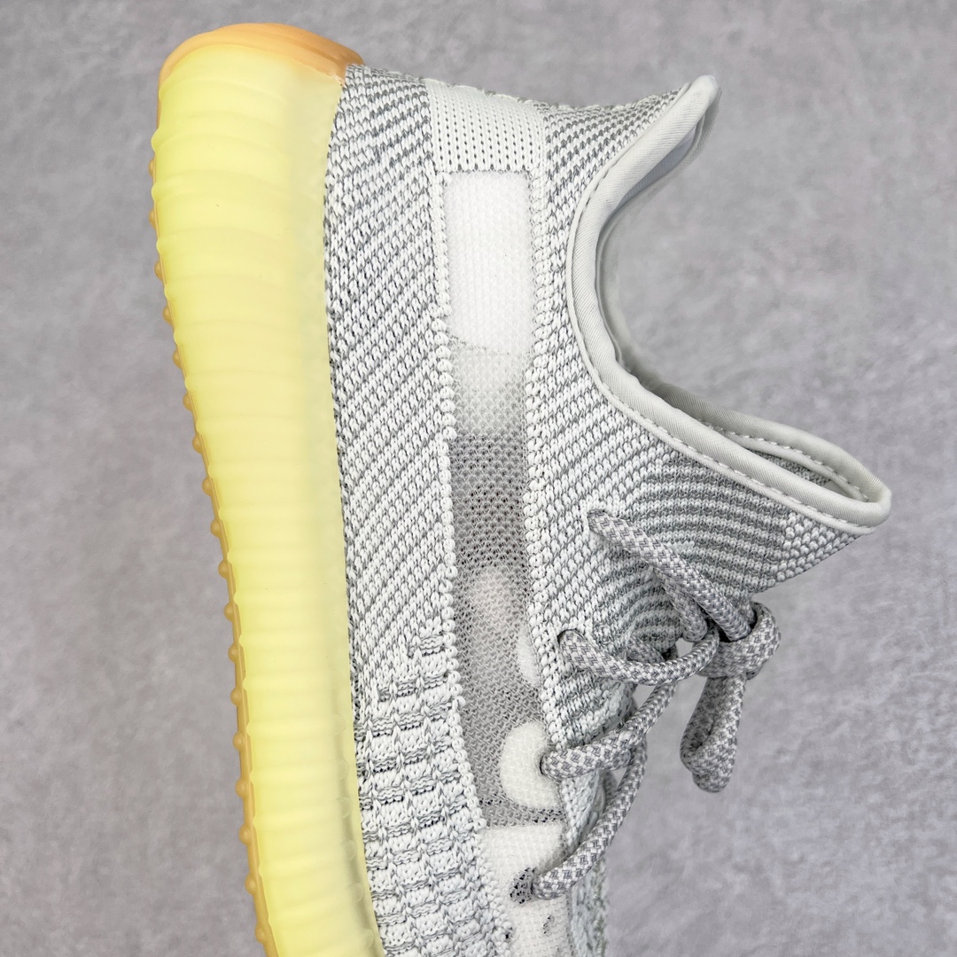 图片[6]-零售💰200 ＃R版福利 长期补货‼Yeezy Boost 350 V2 灰满天星 FX4349 工厂配套商长期套现 正常出厂触碰不到的单价 百分百全新货品 零氧化发霉 给足利润空间操作 超乎所想的高性价比 原装纸板楦头开发 用料绝不含糊 原盒原配 知名大厂出品 品控到位 原装厚实针织面 外贸订单口碑惊人 进口机台打造完美鞋型 满钉油性爆米花 鞋型细节后跟收缩度完美 上脚轻易乱真 毕竟没人会趴着看你细节 为保证脚感 建议选大半码 SIZE：36 36.5 37 38 38.5 39 40 40.5 41 42 42.5 43 44 44.5 45 46 47 48 编码：by2936000-运动鞋