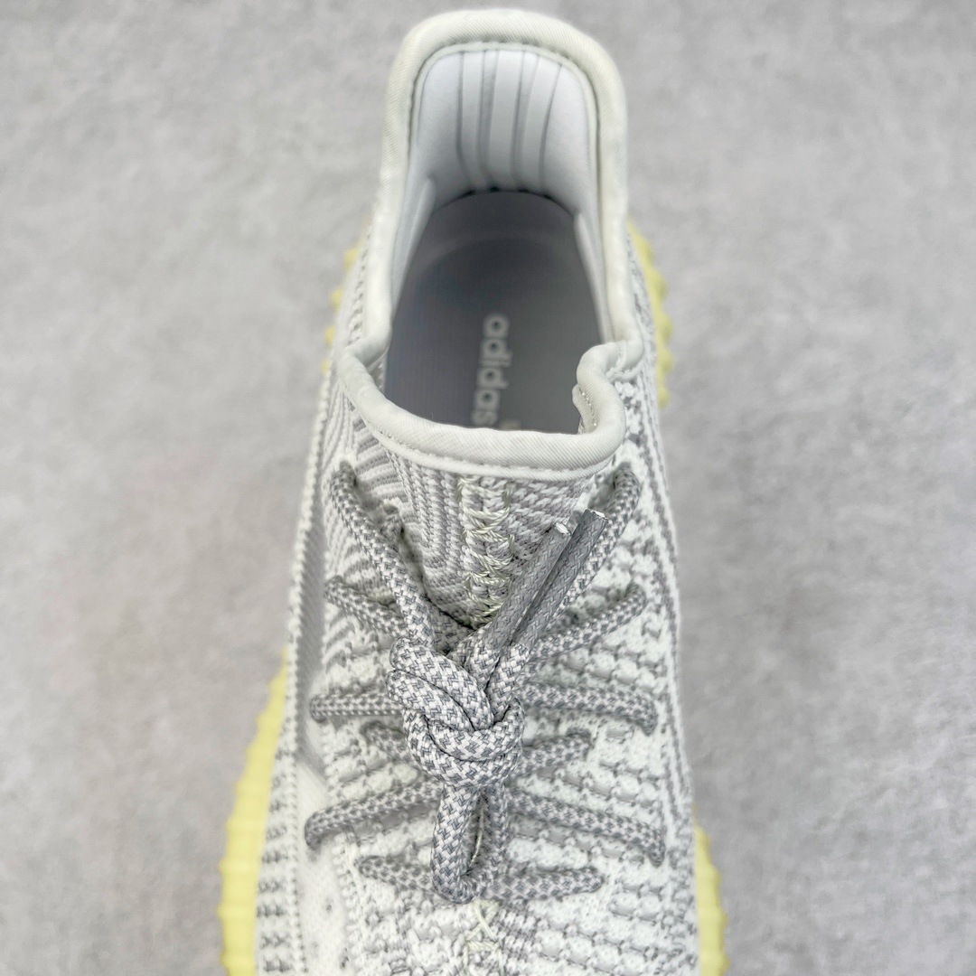 图片[5]-零售💰200 ＃R版福利 长期补货‼Yeezy Boost 350 V2 灰天使 FX4348 工厂配套商长期套现 正常出厂触碰不到的单价 百分百全新货品 零氧化发霉 给足利润空间操作 超乎所想的高性价比 原装纸板楦头开发 用料绝不含糊 原盒原配 知名大厂出品 品控到位 原装厚实针织面 外贸订单口碑惊人 进口机台打造完美鞋型 满钉油性爆米花 鞋型细节后跟收缩度完美 上脚轻易乱真 毕竟没人会趴着看你细节 为保证脚感 建议选大半码 SIZE：36 36.5 37 38 38.5 39 40 40.5 41 42 42.5 43 44 44.5 45 46 47 48 编码：by2936000-运动鞋