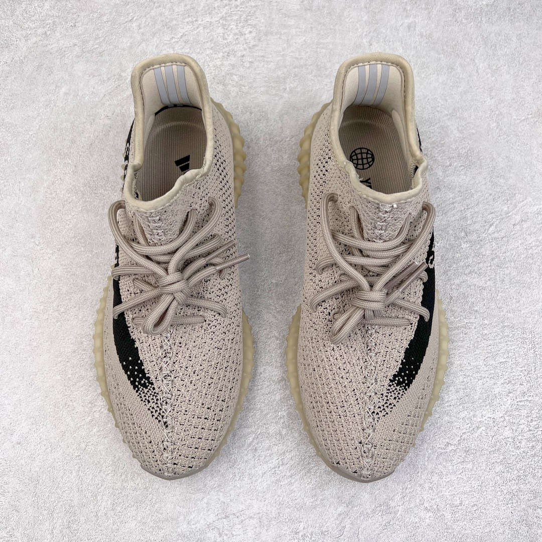 图片[2]-零售💰200 ＃R版福利 长期补货‼Yeezy Boost 350 V2 花岗岩 H7870 工厂配套商长期套现 正常出厂触碰不到的单价 百分百全新货品 零氧化发霉 给足利润空间操作 超乎所想的高性价比 原装纸板楦头开发 用料绝不含糊 原盒原配 知名大厂出品 品控到位 原装厚实针织面 外贸订单口碑惊人 进口机台打造完美鞋型 满钉油性爆米花 鞋型细节后跟收缩度完美 上脚轻易乱真 毕竟没人会趴着看你细节 为保证脚感 建议选大半码 SIZE：36 36.5 37 38 38.5 39 40 40.5 41 42 42.5 43 44 44.5 45 46 47 48 编码：by2936000-运动鞋