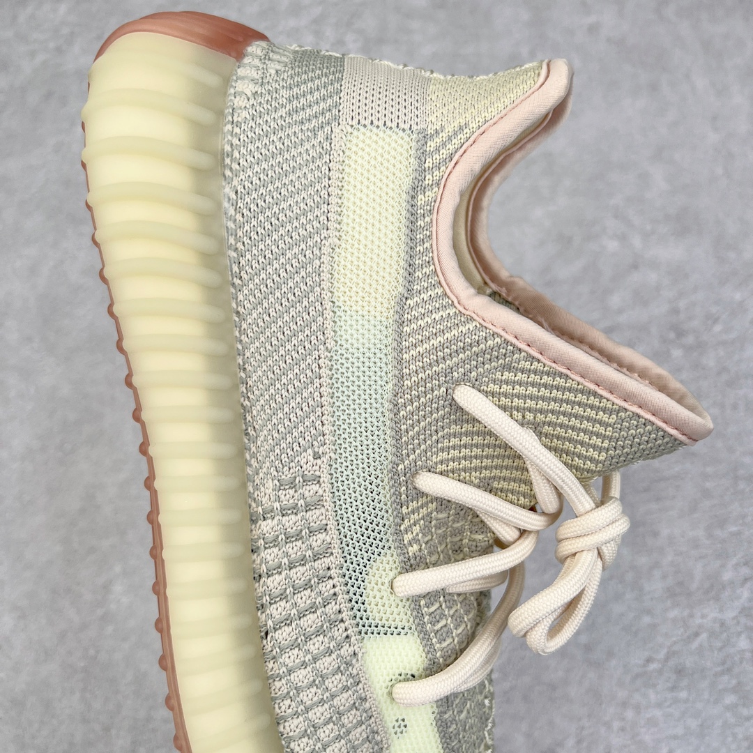 图片[6]-零售💰200 ＃R版福利 长期补货‼Yeezy Boost 350 V2 拼接天使 FW3042 工厂配套商长期套现 正常出厂触碰不到的单价 百分百全新货品 零氧化发霉 给足利润空间操作 超乎所想的高性价比 原装纸板楦头开发 用料绝不含糊 原盒原配 知名大厂出品 品控到位 原装厚实针织面 外贸订单口碑惊人 进口机台打造完美鞋型 满钉油性爆米花 鞋型细节后跟收缩度完美 上脚轻易乱真 毕竟没人会趴着看你细节 为保证脚感 建议选大半码 SIZE：36 36.5 37 38 38.5 39 40 40.5 41 42 42.5 43 44 44.5 45 46 47 48 编码：by2936000-运动鞋