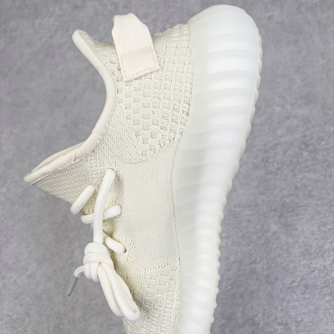 图片[7]-零售💰200 ＃R版福利 长期补货‼Yeezy Boost 350 V2 纯白2.0 H06316 工厂配套商长期套现 正常出厂触碰不到的单价 百分百全新货品 零氧化发霉 给足利润空间操作 超乎所想的高性价比 原装纸板楦头开发 用料绝不含糊 原盒原配 知名大厂出品 品控到位 原装厚实针织面 外贸订单口碑惊人 进口机台打造完美鞋型 满钉油性爆米花 鞋型细节后跟收缩度完美 上脚轻易乱真 毕竟没人会趴着看你细节 为保证脚感 建议选大半码 SIZE：36 36.5 37 38 38.5 39 40 40.5 41 42 42.5 43 44 44.5 45 46 47 48 编码：by2936000-运动鞋