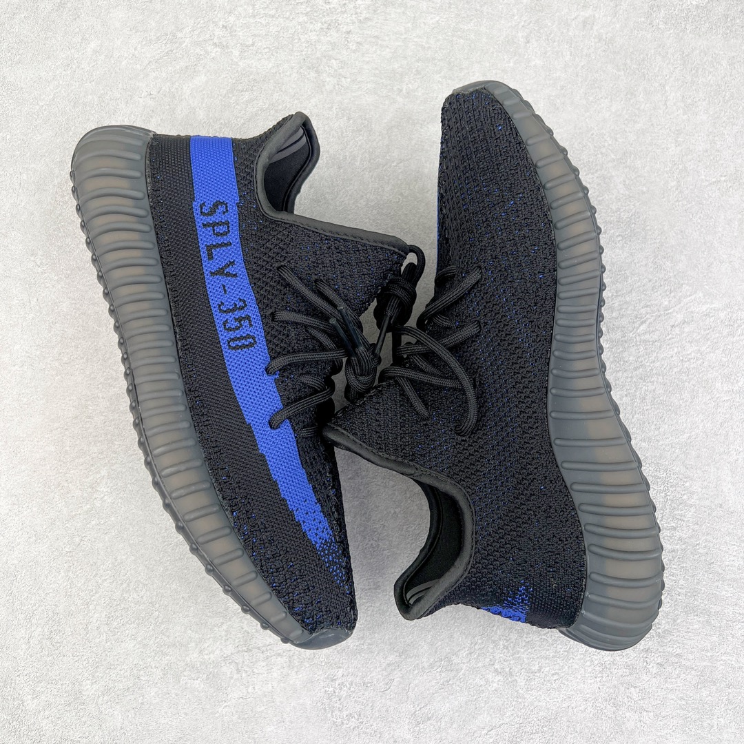 图片[3]-零售💰200 ＃R版福利 长期补货‼Yeezy Boost 350 V2 黑蓝 GY7164 工厂配套商长期套现 正常出厂触碰不到的单价 百分百全新货品 零氧化发霉 给足利润空间操作 超乎所想的高性价比 原装纸板楦头开发 用料绝不含糊 原盒原配 知名大厂出品 品控到位 原装厚实针织面 外贸订单口碑惊人 进口机台打造完美鞋型 满钉油性爆米花 鞋型细节后跟收缩度完美 上脚轻易乱真 毕竟没人会趴着看你细节 为保证脚感 建议选大半码 SIZE：36 36.5 37 38 38.5 39 40 40.5 41 42 42.5 43 44 44.5 45 46 47 48 编码：by2936000-运动鞋