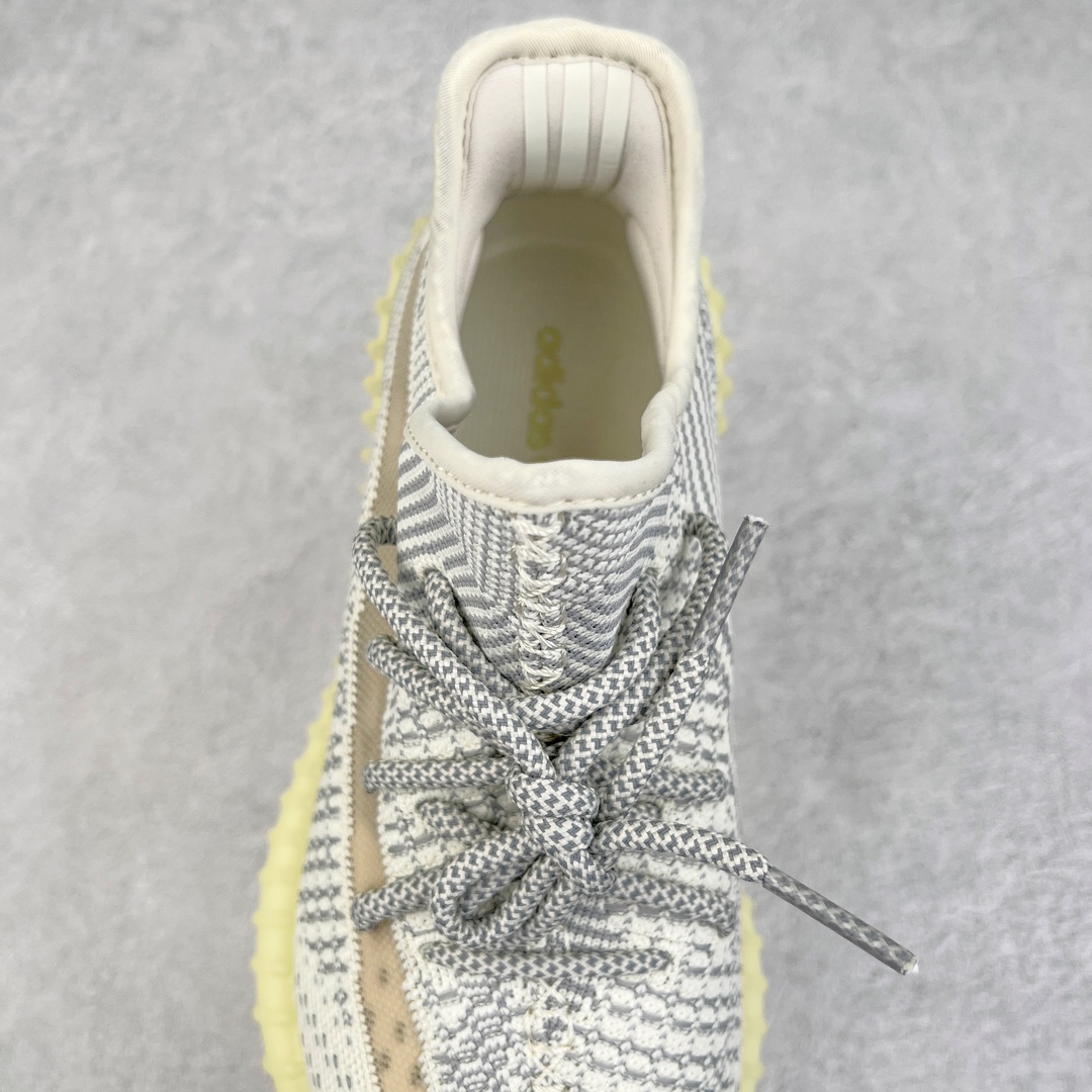 图片[5]-零售💰200 ＃R版福利 长期补货‼Yeezy Boost 350 V2 芝麻天使 FU9161 工厂配套商长期套现 正常出厂触碰不到的单价 百分百全新货品 零氧化发霉 给足利润空间操作 超乎所想的高性价比 原装纸板楦头开发 用料绝不含糊 原盒原配 知名大厂出品 品控到位 原装厚实针织面 外贸订单口碑惊人 进口机台打造完美鞋型 满钉油性爆米花 鞋型细节后跟收缩度完美 上脚轻易乱真 毕竟没人会趴着看你细节 为保证脚感 建议选大半码 SIZE：36 36.5 37 38 38.5 39 40 40.5 41 42 42.5 43 44 44.5 45 46 47 48 编码：by2936000-运动鞋