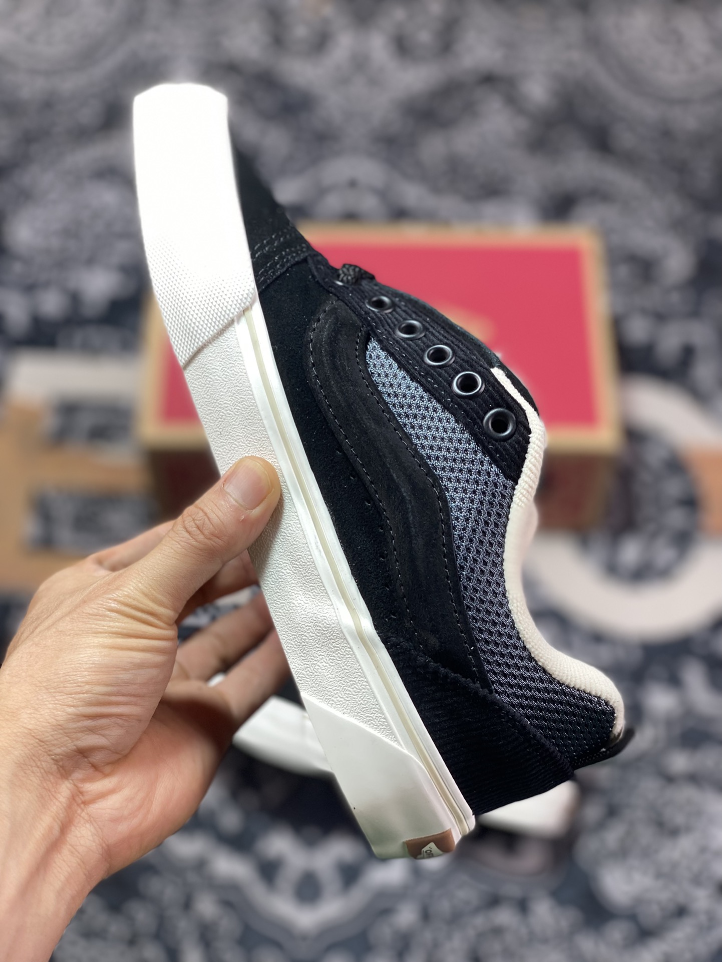 200  Vans Knu-Skool VR3 LX 面包鞋 坎普尔·茱利安系列低帮复古硫化休闲运动板鞋