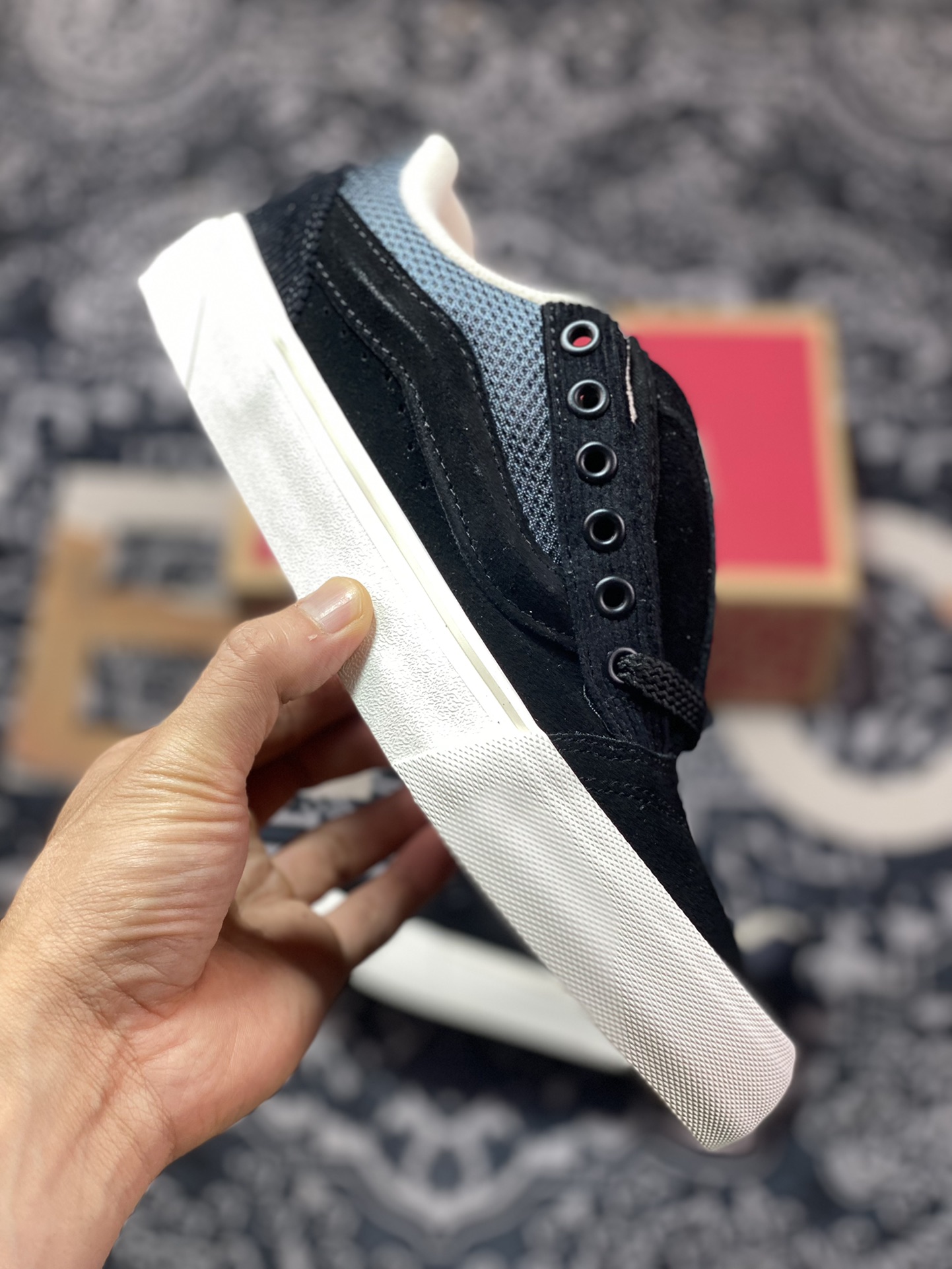 200  Vans Knu-Skool VR3 LX 面包鞋 坎普尔·茱利安系列低帮复古硫化休闲运动板鞋