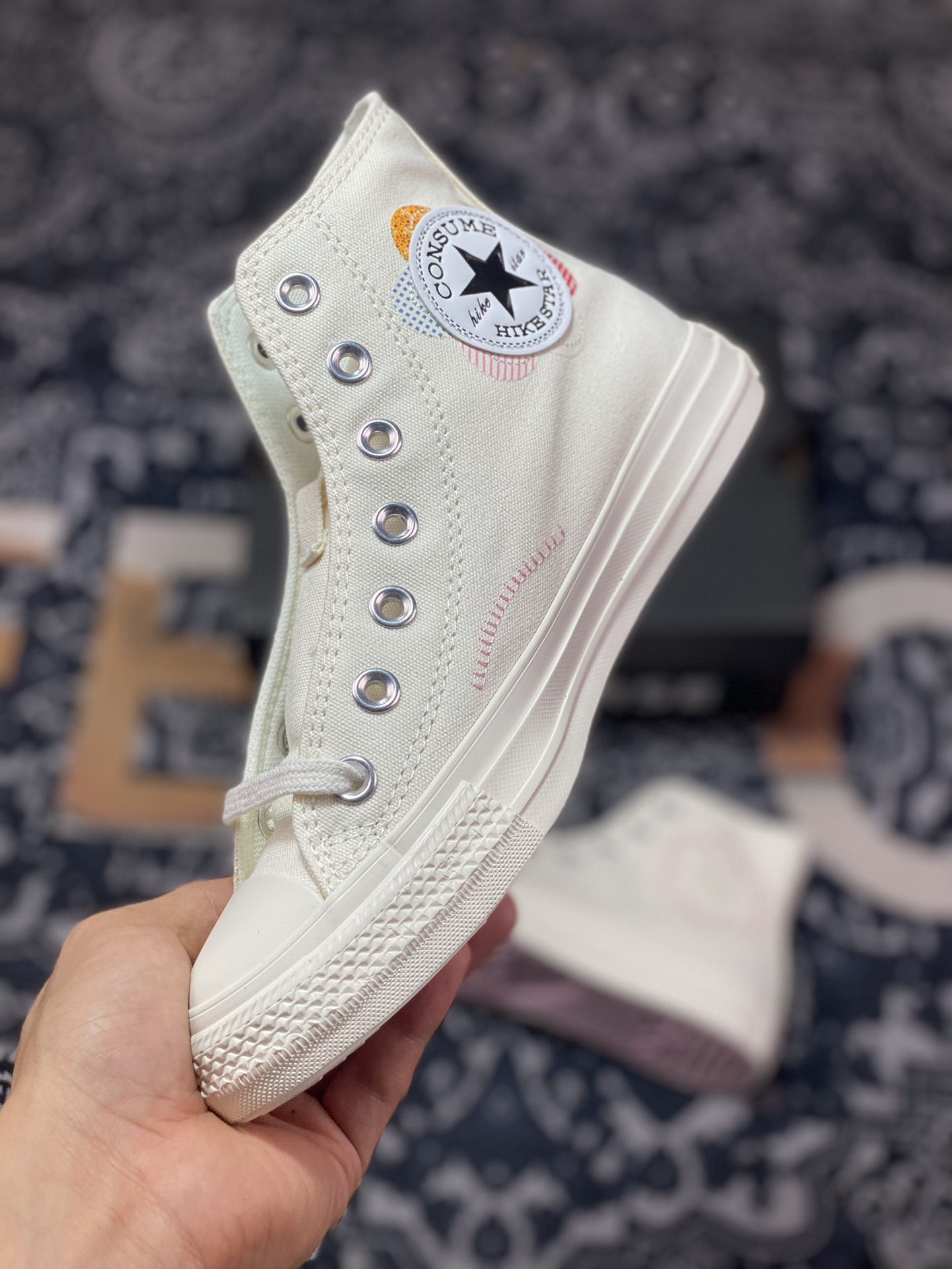 Xiaohongshu’s popular 2023 embroidered flower Converse All Star series A05195C