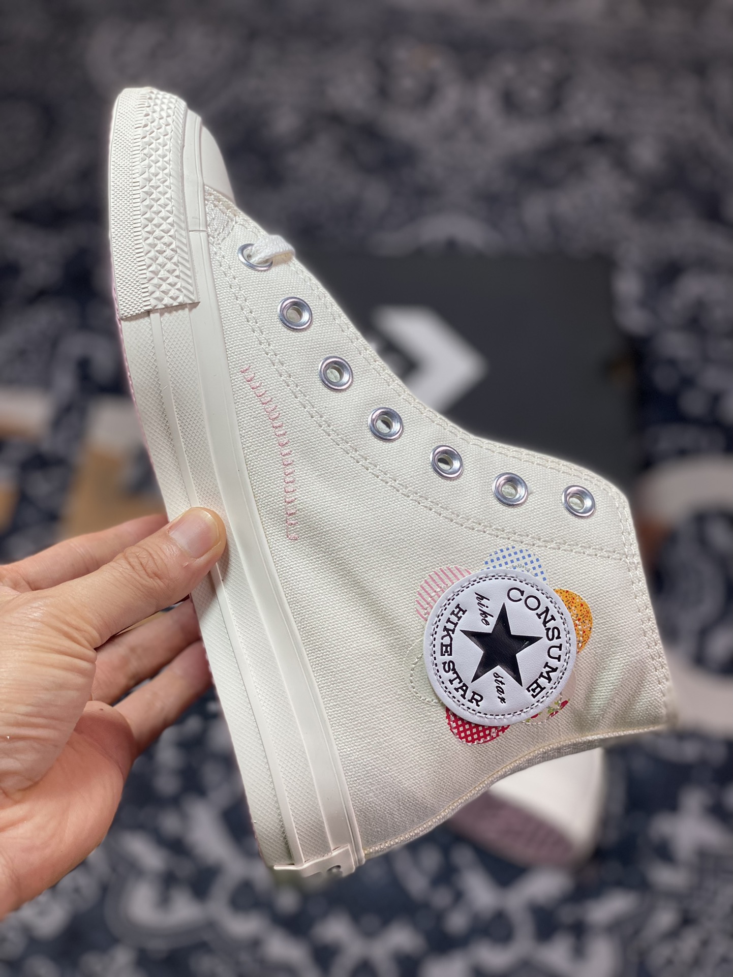 Xiaohongshu’s popular 2023 embroidered flower Converse All Star series A05195C