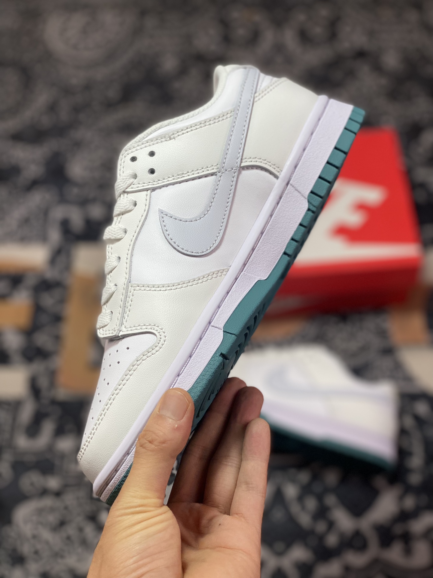 Nike SB Dunk Low GS ”White Teal Green” dunk series sneakers ”leather light gray blue” FD9911-101