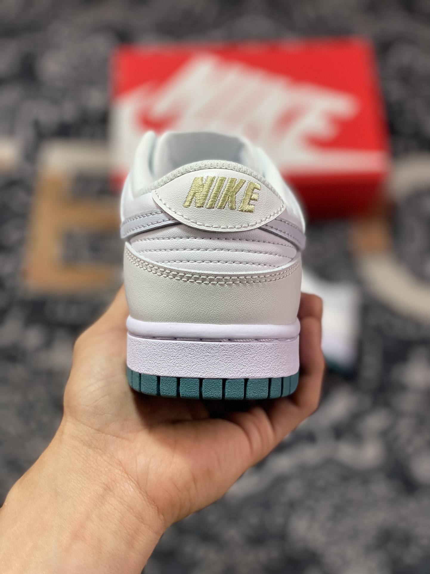 Nike SB Dunk Low GS ”White Teal Green” dunk series sneakers ”leather light gray blue” FD9911-101