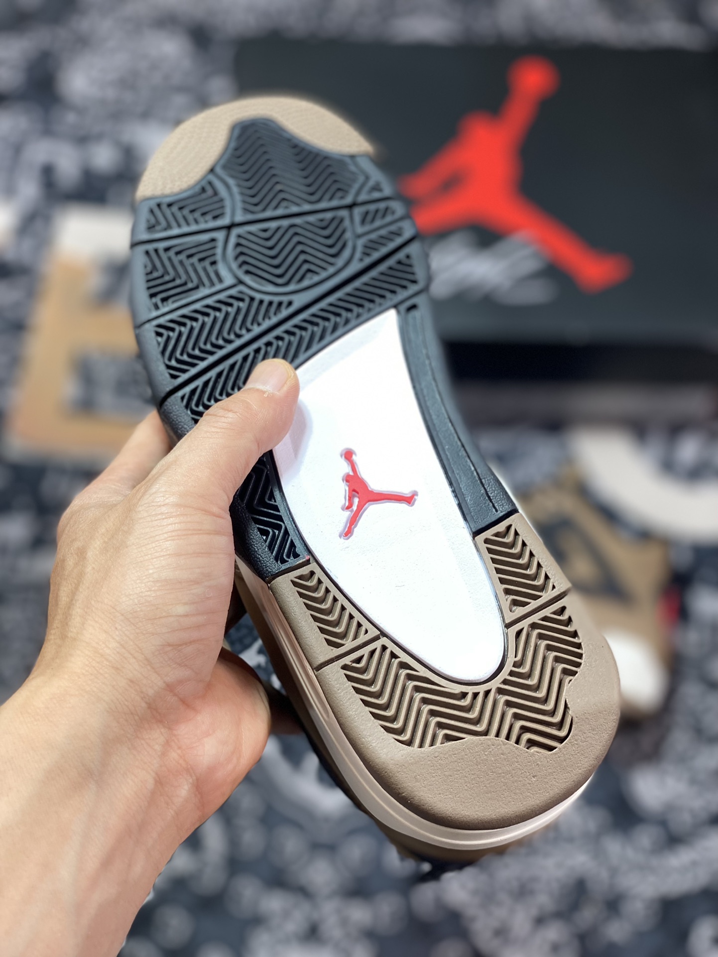 320 外贸工厂独立定单 Air Jordan 4 联名 TS棕摩卡 AJ4-882335