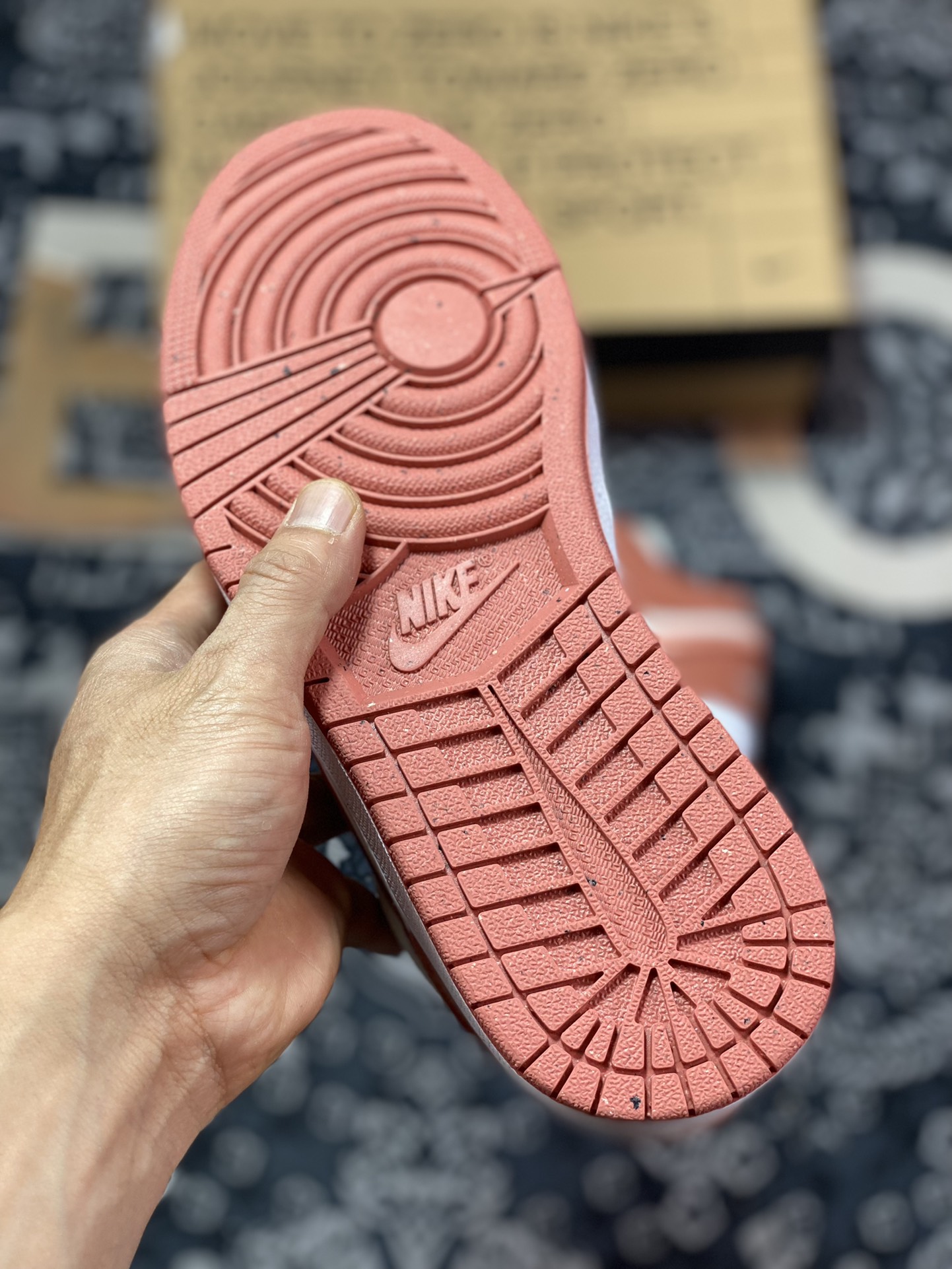 200 Air Jordan 1 Low 桃粉白 官方同步新色 FN3722-801