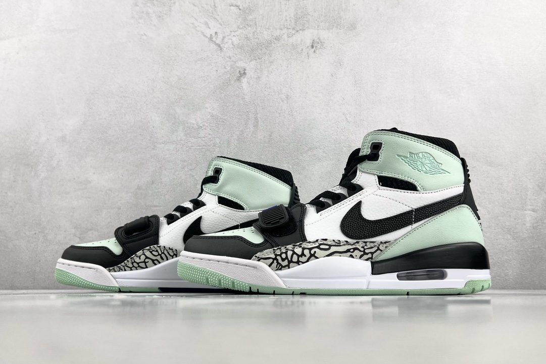 The strongest 312 Air Jordan Legacy 312 Tiffany Green AV3922-013