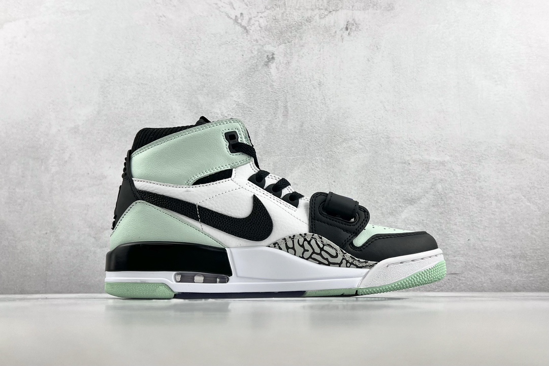 The strongest 312 Air Jordan Legacy 312 Tiffany Green AV3922-013