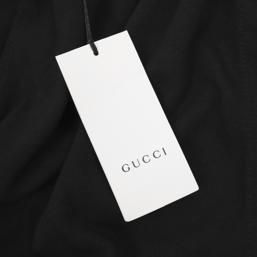 Gucci/古驰 经典侧边织带短裤