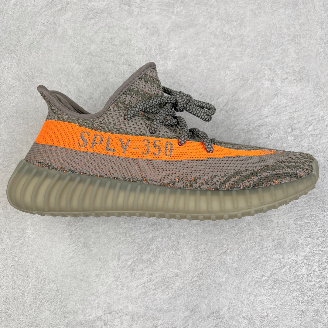 零售💰200 ＃R版福利 长期补货‼Yeezy Boost 350 V2 灰橙 BB1826 工厂配套商长期套现 正常出厂触碰不到的单价 百分百全新货品 零氧化发霉 给足利润空间操作 超乎所想的高性价比 原装纸板楦头开发 用料绝不含糊 原盒原配 知名大厂出品 品控到位 原装厚实针织面 外贸订单口碑惊人 进口机台打造完美鞋型 满钉油性爆米花 鞋型细节后跟收缩度完美 上脚轻易乱真 毕竟没人会趴着看你细节 为保证脚感 建议选大半码 SIZE：36 36.5 37 38 38.5 39 40 40.5 41 42 42.5 43 44 44.5 45 46 47 48 编码：by2936000-运动鞋