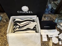 Chanel AAAAA
 Shoes Sneakers Black White Sweatpants