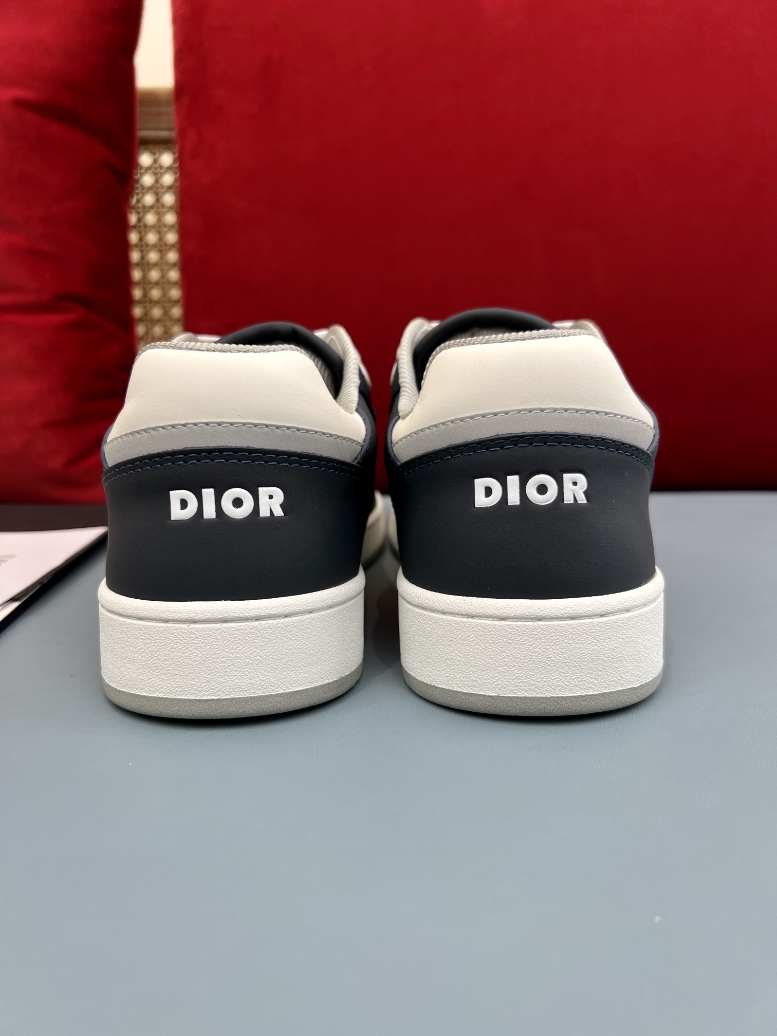 情侣款 蓝白👫出厂价、Dior 迪奥B27最新款板鞋运动鞋 2